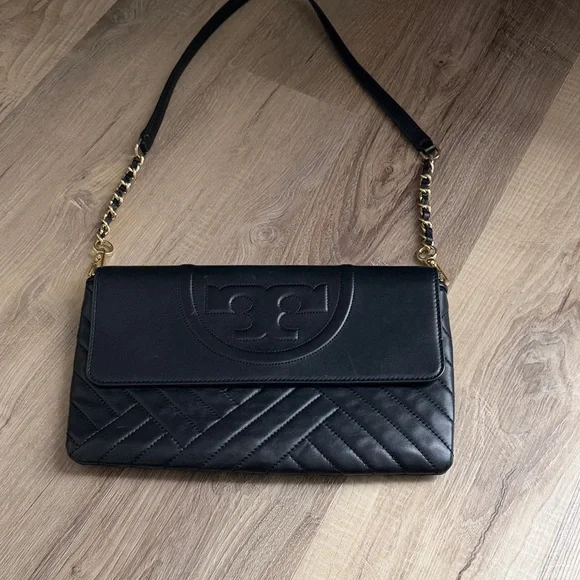 Tory Burch Black Quilted Leather Shoulder Bag with Gold Chain - Picture 1 of 5